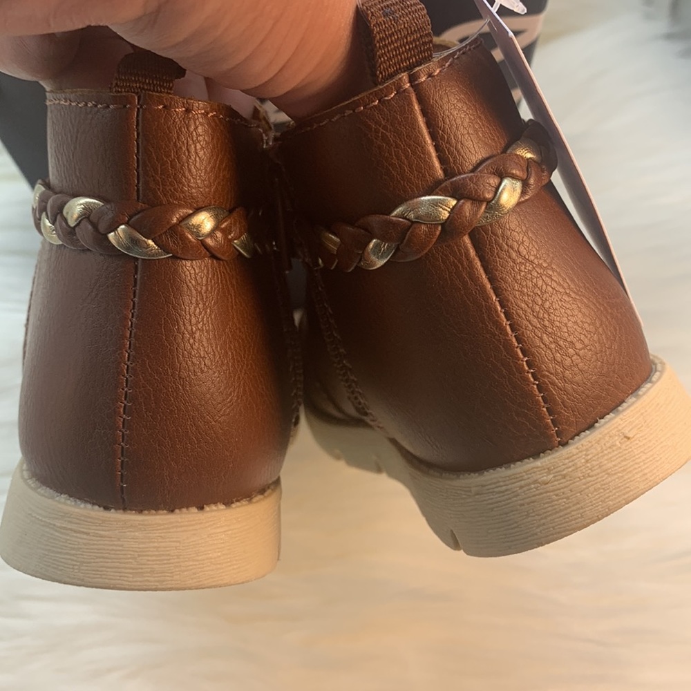 OshKosh B'gosh® Pattie Toddler Girls' Ankle Boots - Picture 7 of 12